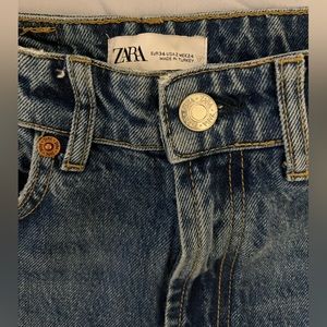 Zara Jeans